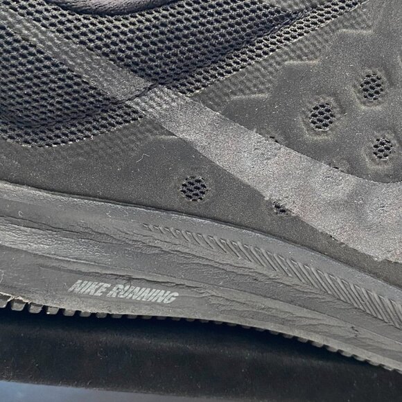 Nike Downshifter 7 Running Shoes Black Mesh Lace Up Men's Size 11 - Picture 9 of 14